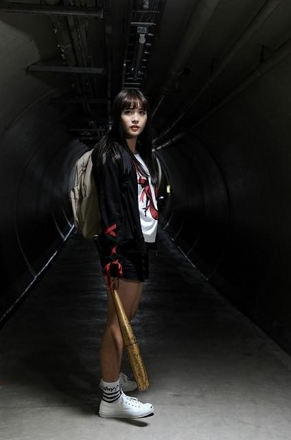 「SUPER☆GiRLS」浅川梨奈がゾンビに変身!?異色アイドル映画が2018年初夏公開