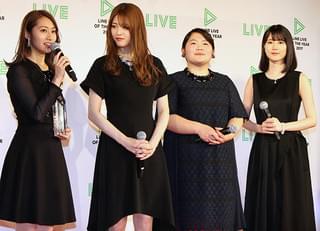乃木坂・桜井「ハイテンションだった」LINE LIVEで受賞 生田はツッコミ「いつもよりしゃべっていた」