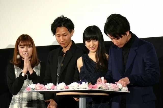 佐藤健＆土屋太鳳、結婚控えた“8年越し”交際カップルの立会人に