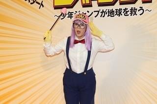 伊藤淳史はルフィ、生駒里奈はナルト！ジャンプ編集部全面協力ドラマで人気キャラのコスプレ挑戦
