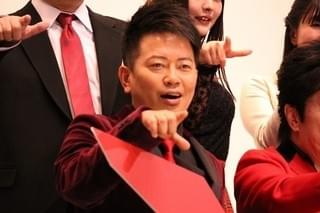 デビュー50周年・水木一郎「今日が生涯で一番嬉しい」 劇場版「マジンガーZ」封切りで熱唱