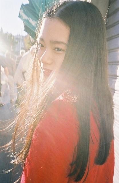 杉咲花の“大人”な一面… 初写真集「ユートピア」3月に発売決定