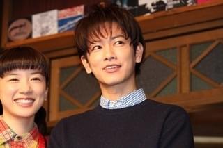 永野芽郁、朝ドラヒロインと“シンクロ率100％”！佐藤健が絶賛「大スターになる」