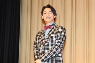 原田泰造、バス運転手への転職を勧められる！役作りで免許取得