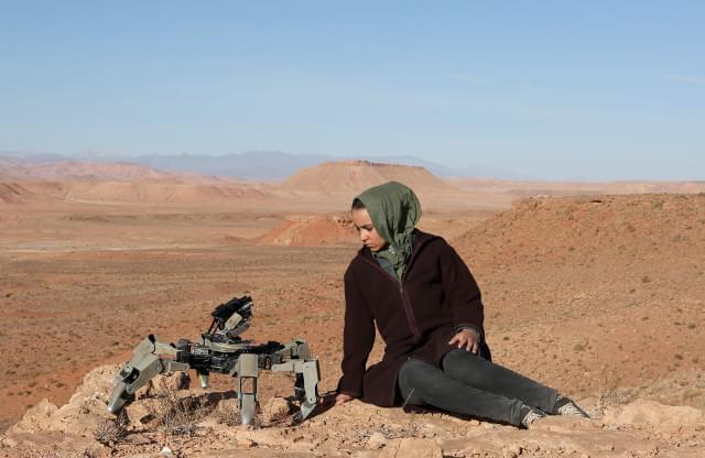 「きみへの距離、1万キロ」ビジュアル