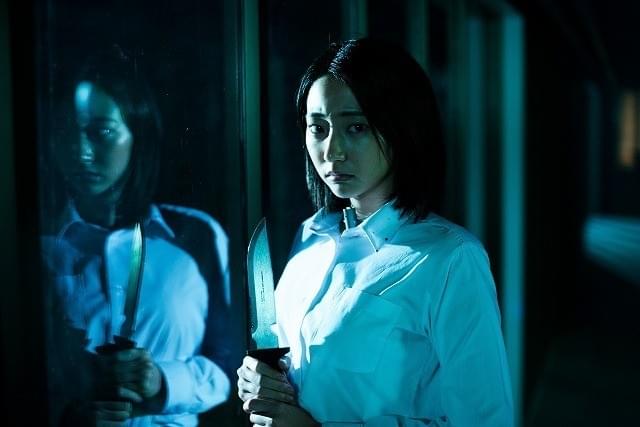 武田玲奈の凶器と制服が血に染まる「人狼ゲーム」第7弾の特報＆劇中カット公開