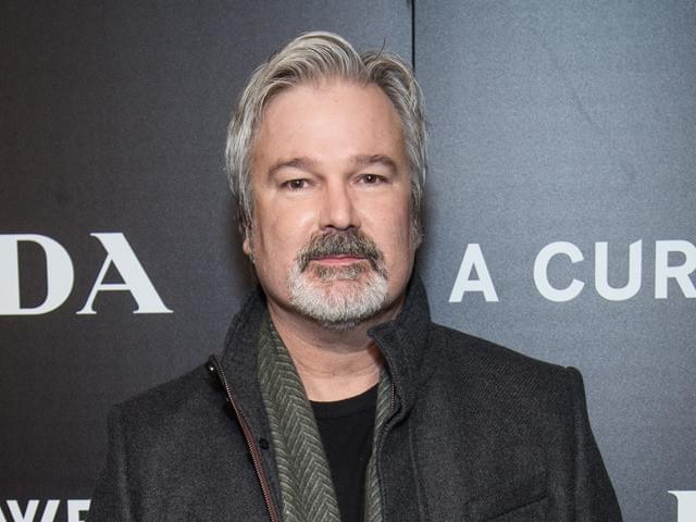 ゴア・バービンスキー監督が離脱