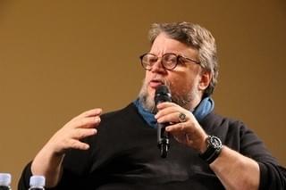 「シェイプ・オブ・ウォーター」デル・トロ監督、ファンと積極交流＆即席サイン会実施！