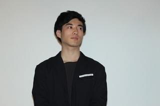 片山萌美、谷崎の“魔性の足”再現に苦労「映画の半分以上足を舐められてる」