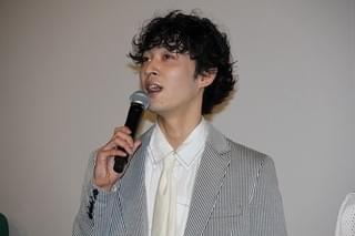 二階堂ふみ＆吉沢亮、小沢健二のサプライズメッセージに「感無量です」