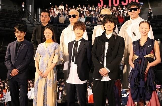 主要キャスト集結