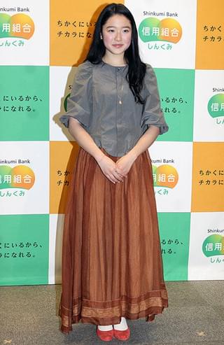 藤野涼子、しんくみ新イメージキャラ就任 今後は女優一本「海外の映画にも出たい」