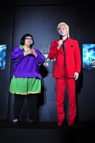 「パシリム」続編でイェーガー役！カズレーザー、アフレコ失敗も「ロボットらしい」と高評価