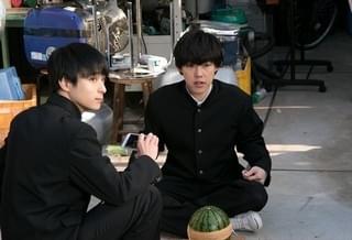 人気YouTuber・すしらーめん《りく》の自伝をドラマ化！吉村界人主演、小島藤子ら共演