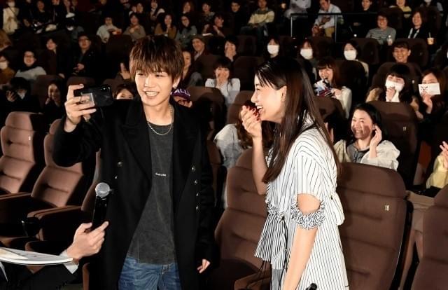 岩田剛典、29歳の誕生日にだまされた！仕掛け人・山本美月してやったり