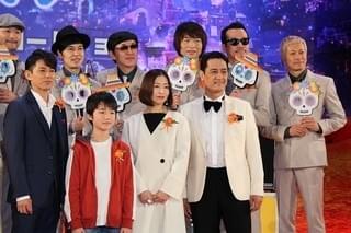 シシド・カフカ＆スカパラ「リメンバー・ミー」日本版エンドソング生披露！声優陣も大興奮