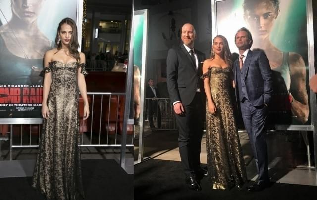 シックなドレスで会場を魅了