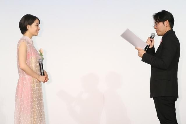 広瀬すず「ちはやふる」卒業に爽快な笑顔！萌音＆美青＆果耶は涙ポロリ