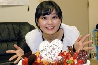 冨手麻妙、ゆうばり叛逆映画祭で24歳バースデイ！リクエスト通りのサプライズ？に感激