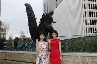 「新・ゴジラ像」が日比谷に上陸！沢口靖子＆浜辺美波、迫力の造形に驚嘆
