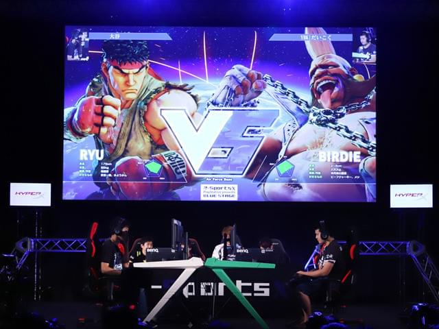 東京ゲームショウ2017のストリートファイター対戦の様子