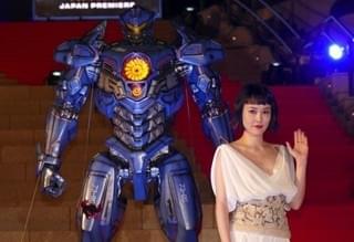 「パシリム」ボイエガ＆イーストウッドが来日！「東京を破壊してゴメン」