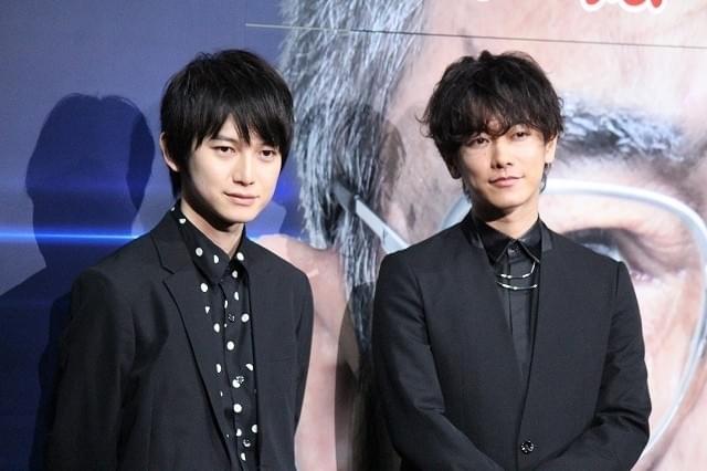 木梨憲武「いぬやしき」現場で“焼き鳥屋“開店！ 肉体改造中の佐藤健も舌鼓