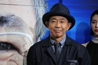 木梨憲武「いぬやしき」現場で“焼き鳥屋“開店！ 肉体改造中の佐藤健も舌鼓