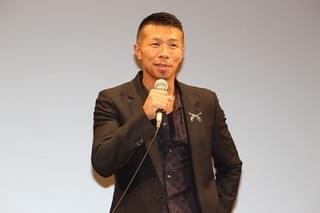 阿部純子、内山高志の“パワー1％”クロスカウンターに大興奮！