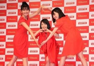 浜辺美波、渡辺直美に触発され「恥ずかしさ捨てた」“可愛すぎるポーズ”披露