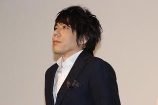 松坂桃李、巨大スクリーン前での「娼年」舞台挨拶は「一種のプレイ」