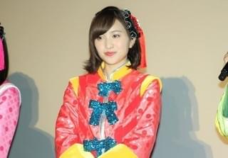 「ももクロ」百田の“画伯ぶり”にしんのすけ興味津々