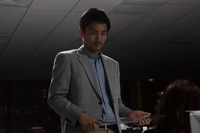 各章のヒロインとともにダブル主演！