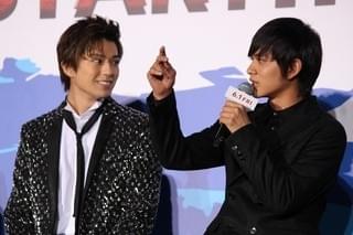 新田真剣佑×北村匠海の“イチャイチャ”に観客600人興奮！