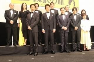 松坂桃李、役所広司の“魂”が込められた「孤狼の血」キーアイテムを継承！