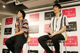 健太郎＆山田裕貴にハプニング!? 衣装が“縦縞”で被る「素材まで一緒」