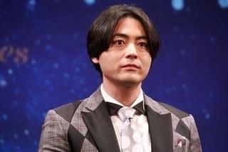 山田孝之、長澤まさみとのラブストーリー＆キスは俳優人生の「ご褒美」