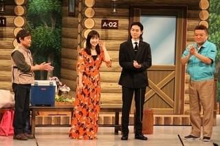 菅田将暉＆土屋太鳳に“笑いの神”が降臨！「となりの怪物くん」PRで吉本新喜劇初出演