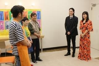 菅田将暉＆土屋太鳳に“笑いの神”が降臨！「となりの怪物くん」PRで吉本新喜劇初出演