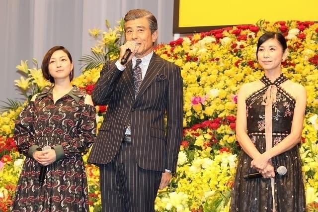 舘ひろし「終わった人」の現場で「あぶデカ」時代のポリシーを封印！