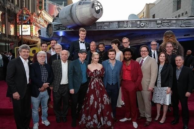 ジョージ・ルーカス降臨！「ハン・ソロ」ワールドプレミアでファン6000人熱狂