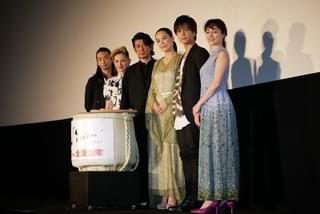 河瀬直美監督は呪術師？森山未來らが奈良・吉野での撮影に思いめぐらす