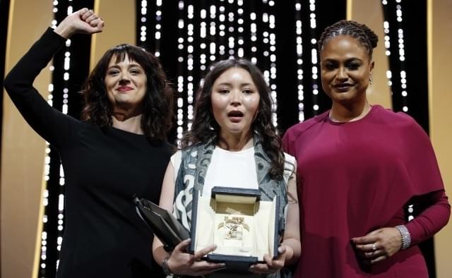 アーシア・アルジェントがカンヌでスピーチ「ここでワインスタインに強かんされた」