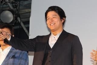 「羊と鋼の森」新宿御苑史上初の野外試写会を開催！ 山崎賢人「皆さんが羨ましい」