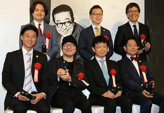 青山剛昌氏、「映画界の沢村賞」に歓喜 コナン・高山みなみも祝福
