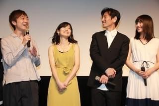 津田寛治、波岡一喜からの“おっさんずラブ”宣言に大照れ