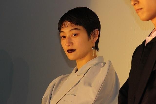 沢尻エリカ、猫になったら大自然を疾走!? 吉沢亮は“禁断の願い”を吐露