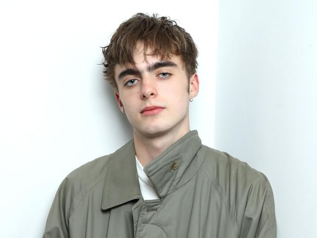 リアム・ギャラガーの息子レノン、サンローランの顔に