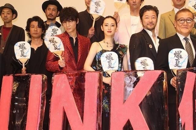 豪華キャストが勢ぞろい