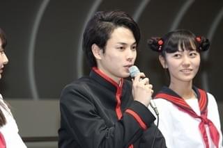 清水尋也、東京証券取引所での会見は「気分“上場”」 早見あかりは投資家宣言？